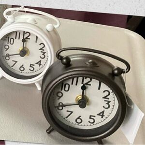 Classic White and Brown Table Clock